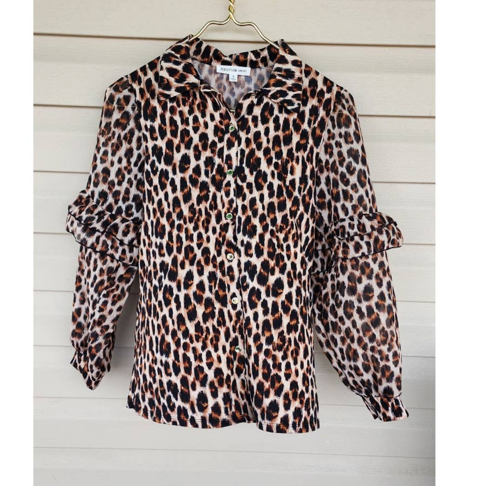 NWT‎ Persecption Concept Animal Print Sheer Ruffle Sleeve Button Down Top Small